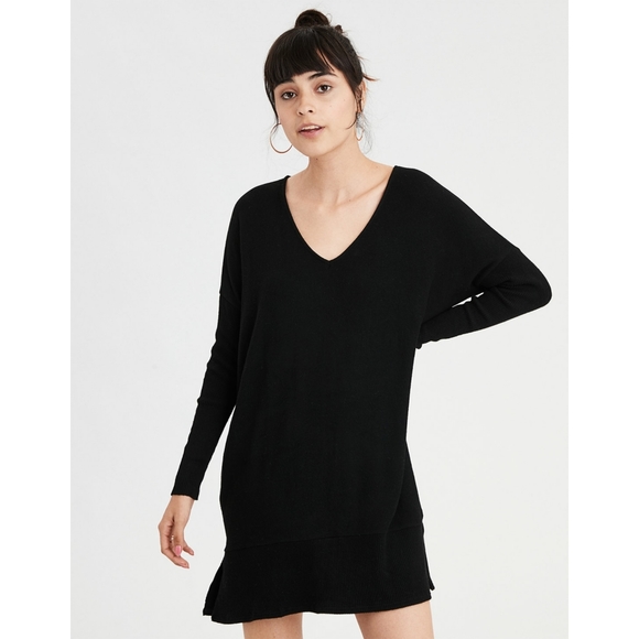 American Eagle Outfitters Dresses & Skirts - American Eagle Black Plush Shift Sweater Dress